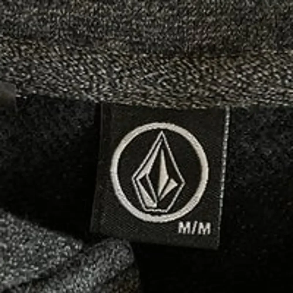 Volcom very lovely